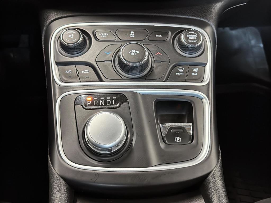 Chrysler 200  2016 à Saint-Hyacinthe, Québec - 15 - w1024h768px