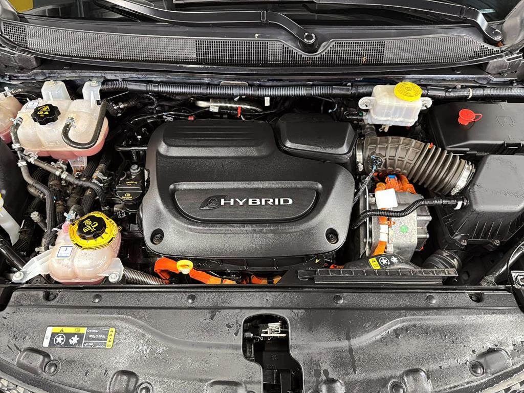 2020 Chrysler Pacifica in Saint-Hyacinthe, Quebec - 8 - w1024h768px