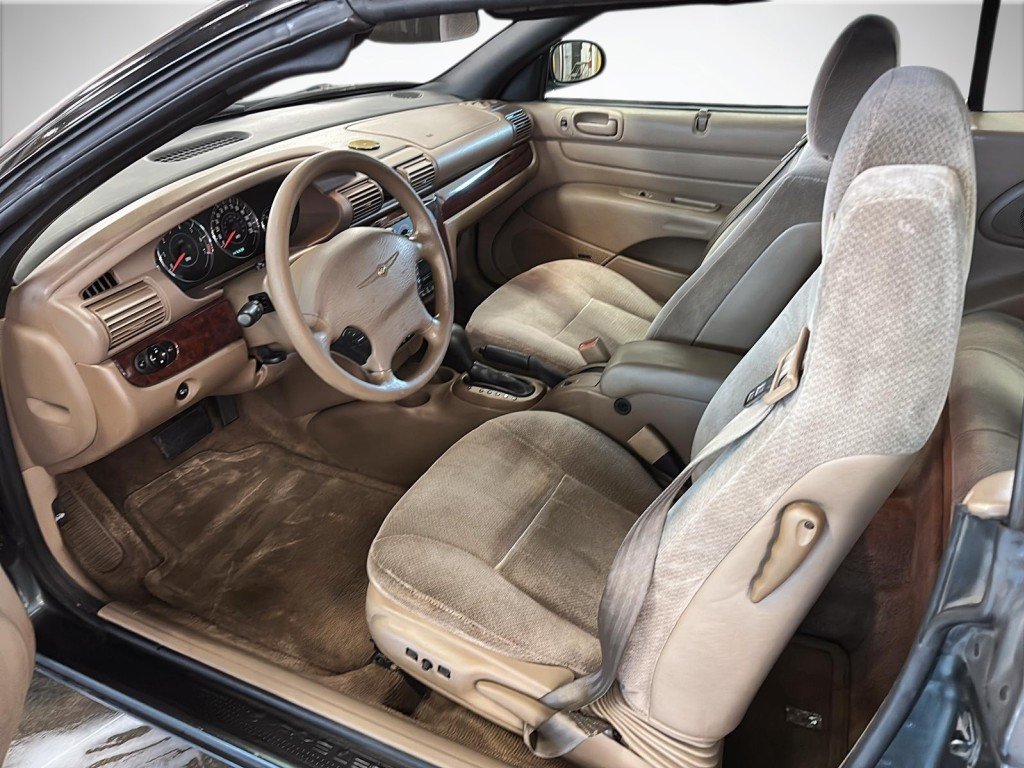 Chrysler Sebring  2001 à Saint-Hyacinthe, Québec - 7 - w1024h768px
