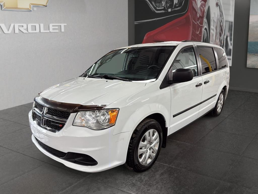 2017 Dodge Grand Caravan in Saint-Hyacinthe, Quebec - 1 - w1024h768px