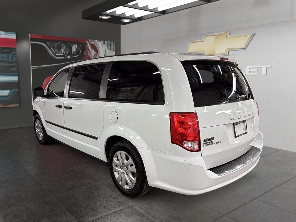 2017 Dodge Grand Caravan in Saint-Hyacinthe, Quebec - 4 - w1024h768px