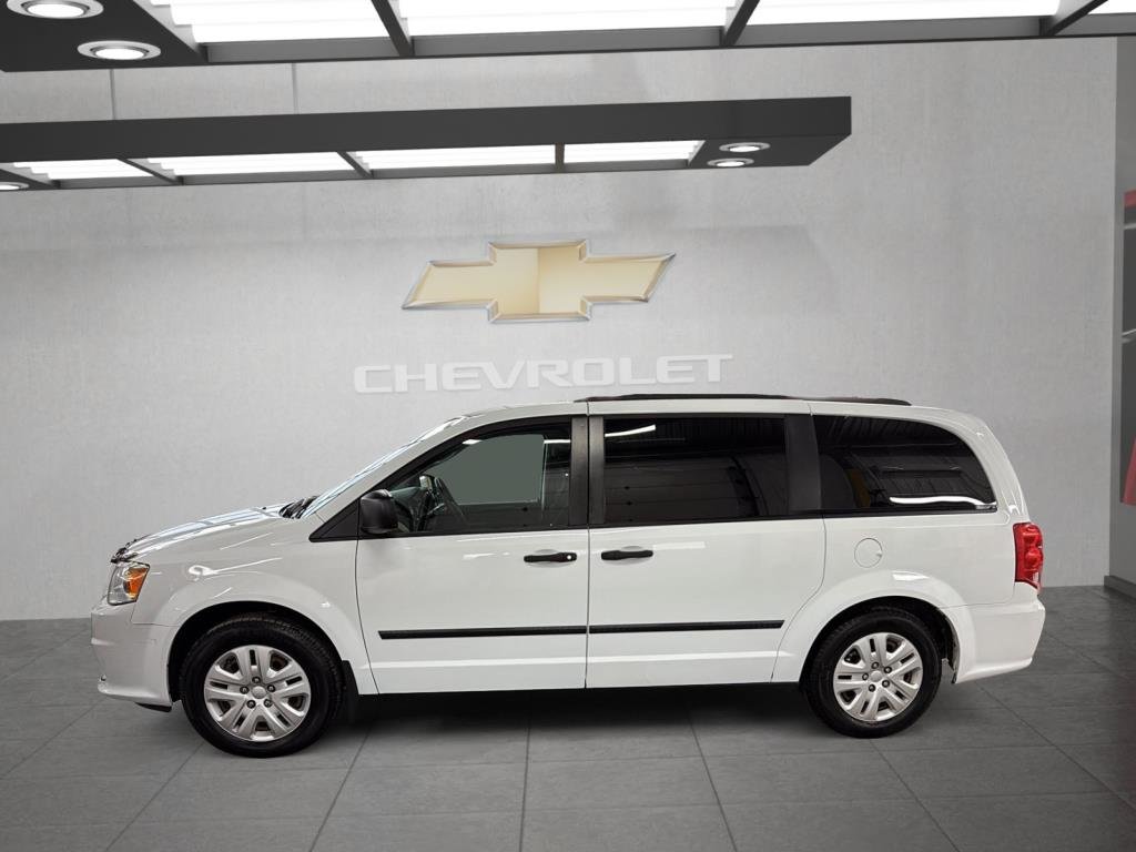 2017 Dodge Grand Caravan in Saint-Hyacinthe, Quebec - 5 - w1024h768px