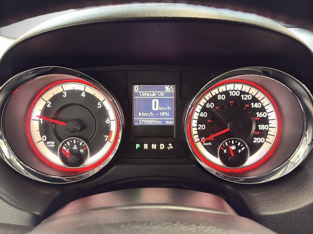 2017 Dodge Grand Caravan in Saint-Hyacinthe, Quebec - 14 - w1024h768px