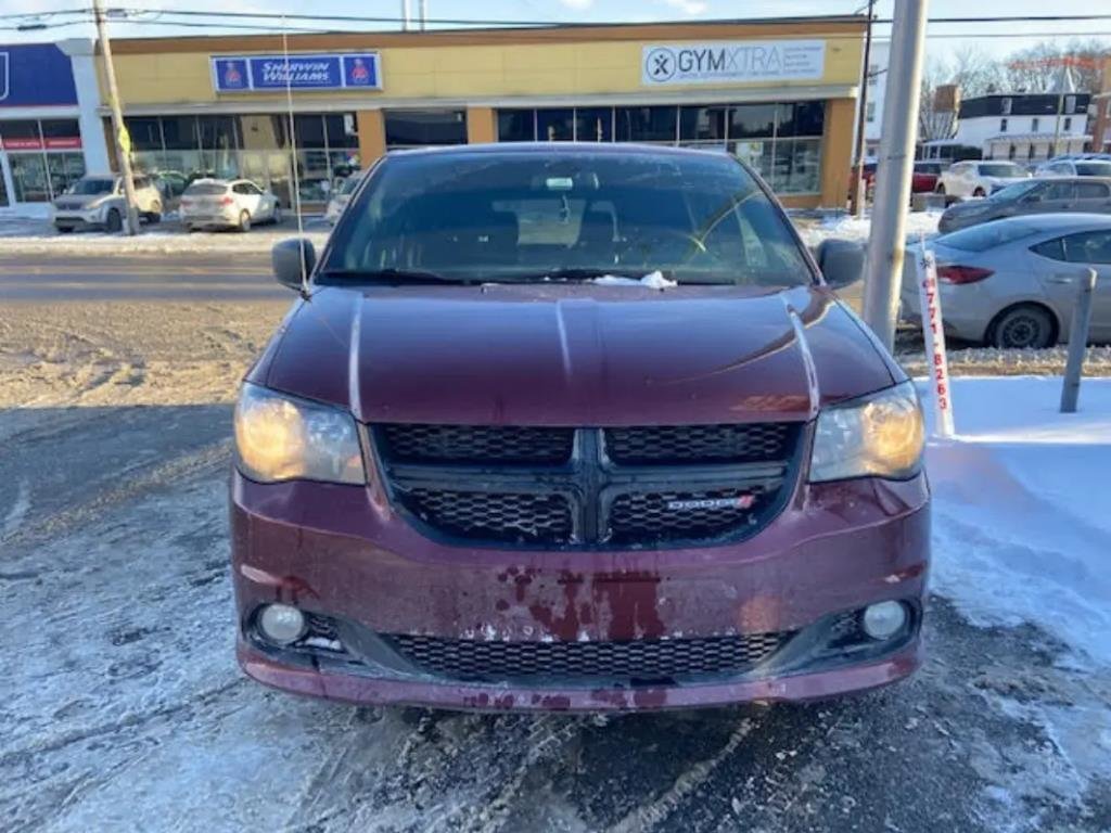 2018 Dodge Grand Caravan in Saint-Hyacinthe, Quebec - 2 - w1024h768px