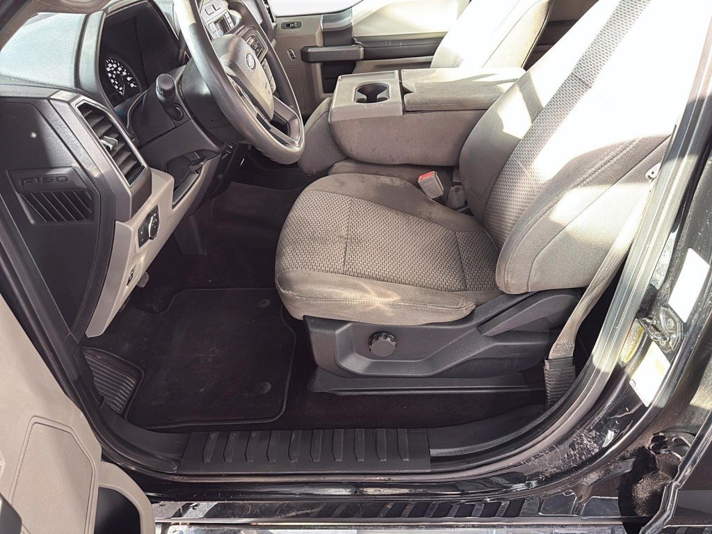 Ford F-150  2018 à Saint-Hyacinthe, Québec - 8 - w1024h768px