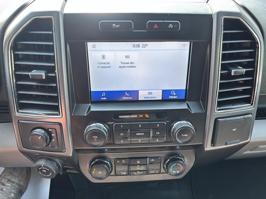 2020 Ford F-150 in Saint-Hyacinthe, Quebec - 12 - w1024h768px