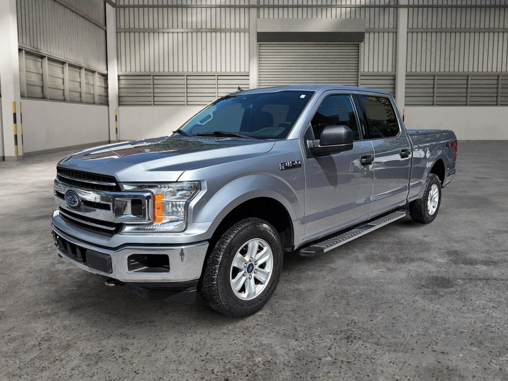2020 Ford F-150 in Saint-Hyacinthe, Quebec - 1 - w1024h768px