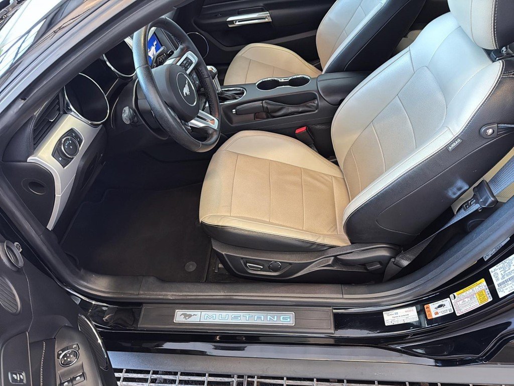 Ford MUSTANG  2017 à Saint-Hyacinthe, Québec - 9 - w1024h768px
