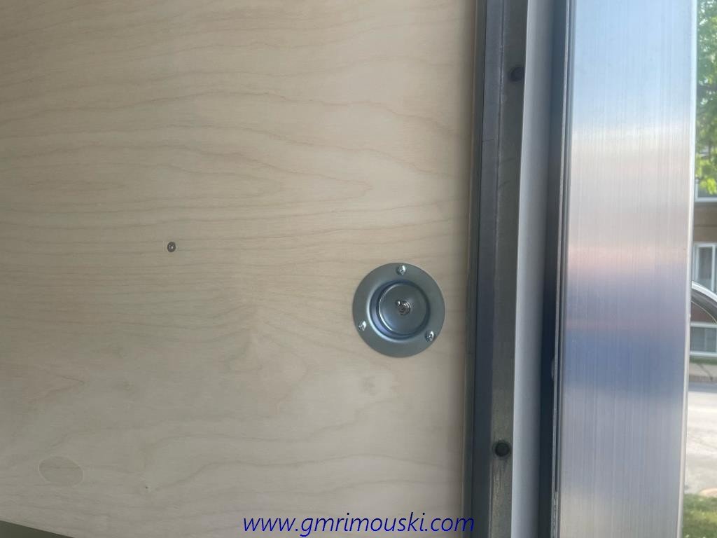 GMC SAVANA  2023 à Saint-Hyacinthe, Québec - 21 - w1024h768px