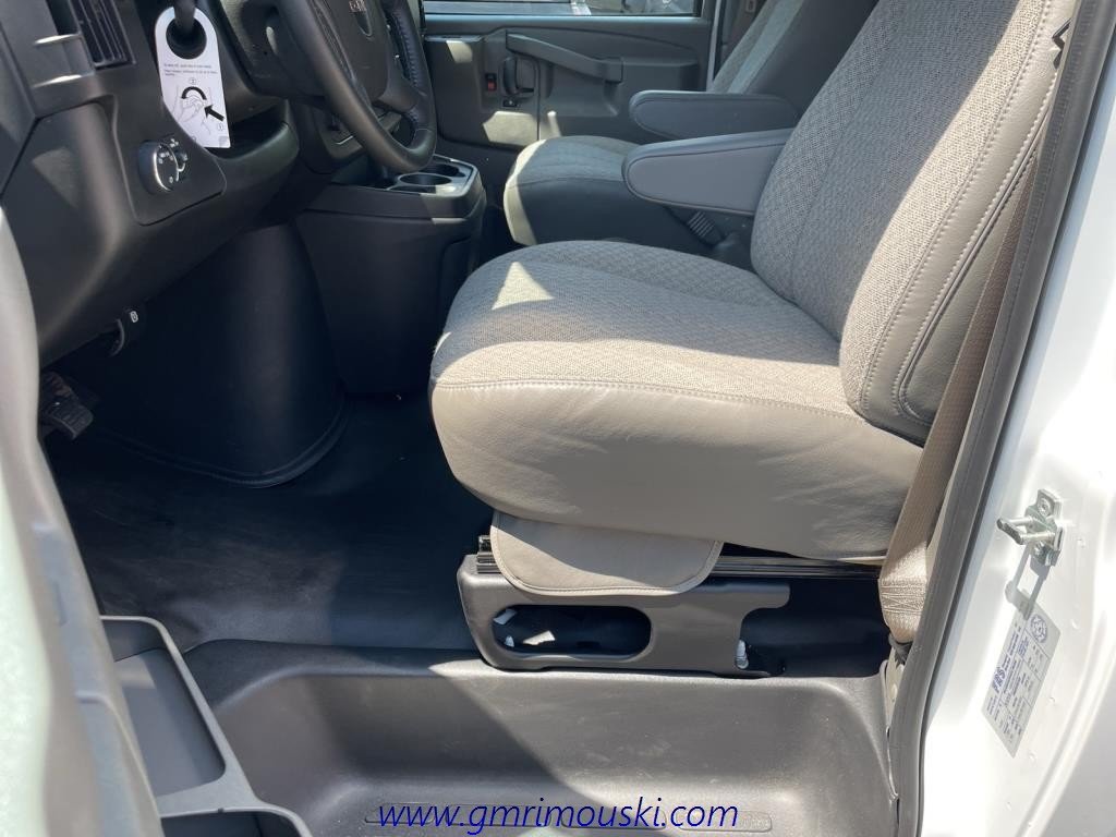 GMC SAVANA  2023 à Saint-Hyacinthe, Québec - 26 - w1024h768px