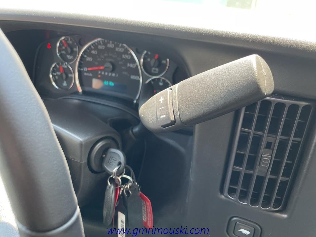 GMC SAVANA  2023 à Saint-Hyacinthe, Québec - 32 - w1024h768px