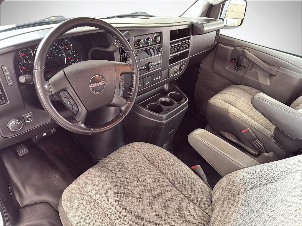 2023 GMC Savana in Saint-Hyacinthe, Quebec - 10 - w1024h768px