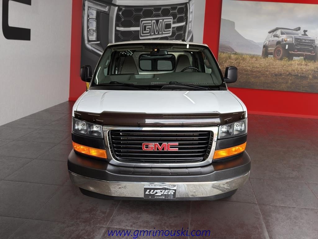 GMC SAVANA  2023 à Saint-Hyacinthe, Québec - 2 - w1024h768px