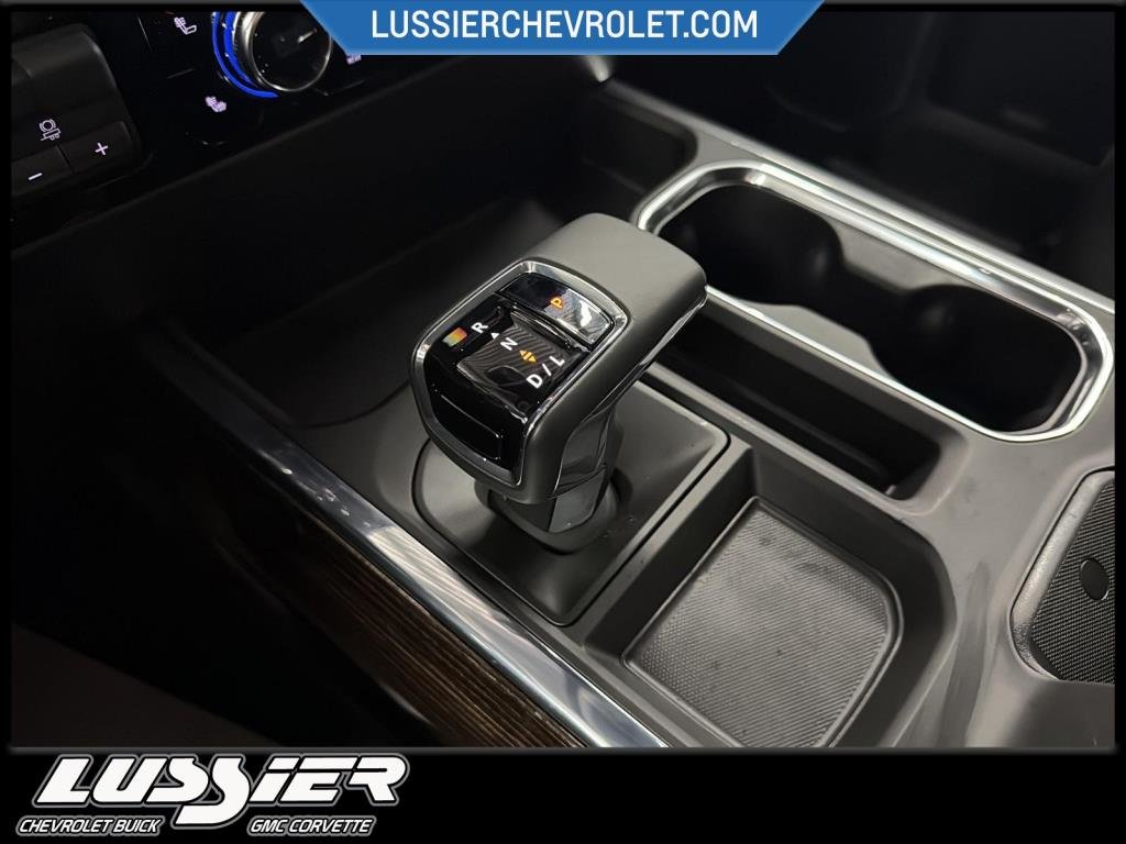 GMC SIERRA 1500 CREW CAB 4WD  2026 à Saint-Hyacinthe, Québec - 15 - w1024h768px