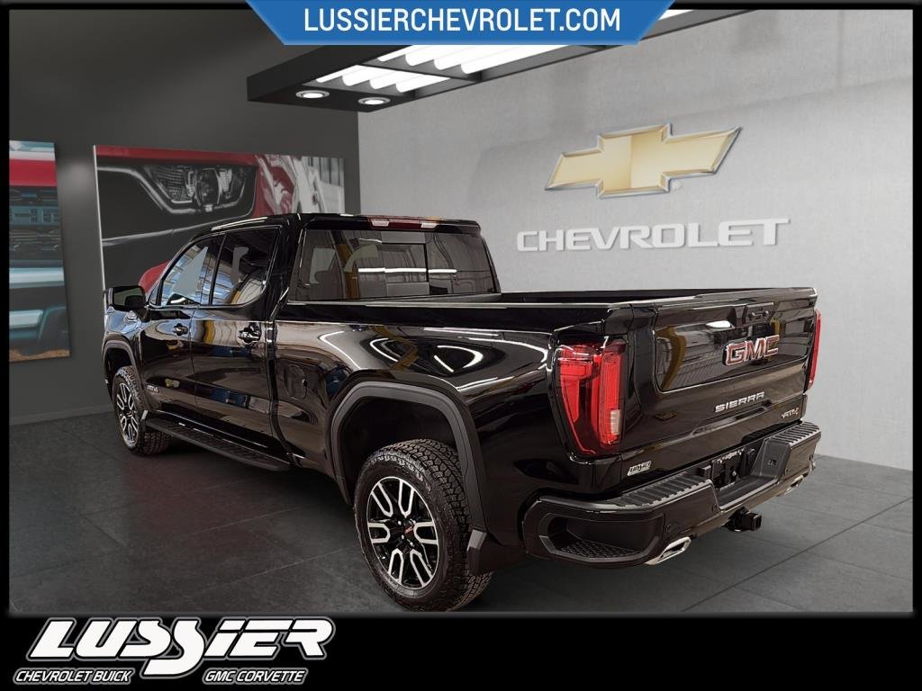 2026 GMC SIERRA 1500 CREW CAB 4WD in Saint-Hyacinthe, Quebec - 4 - w1024h768px
