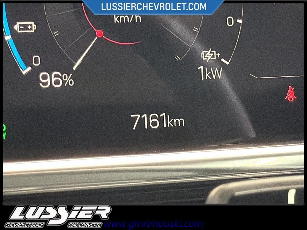 GMC Sierra EV  2025 à Saint-Hyacinthe, Québec - 11 - w1024h768px