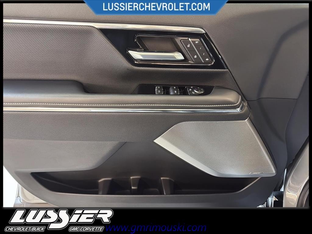 GMC Sierra EV  2025 à Saint-Hyacinthe, Québec - 9 - w1024h768px