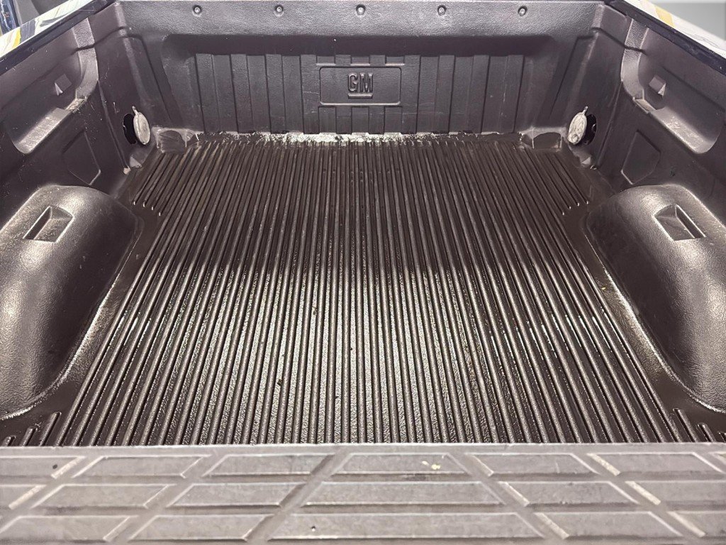 2009 GMC SIERRA in Saint-Hyacinthe, Quebec - 16 - w1024h768px