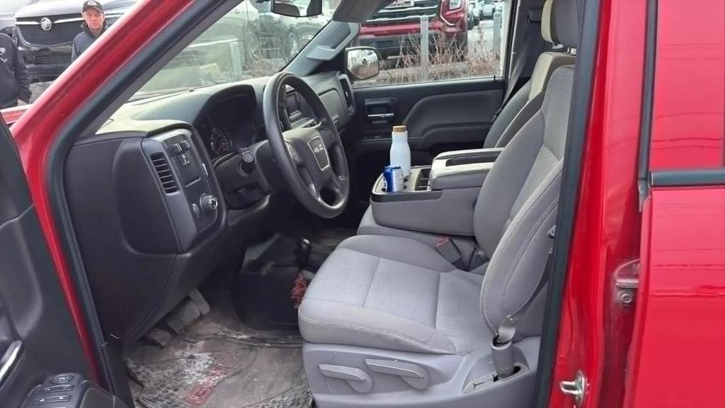 2014 GMC Sierra in Saint-Hyacinthe, Quebec - 5 - w1024h768px