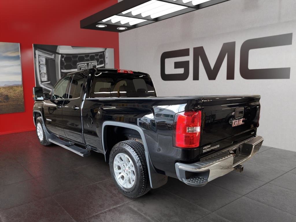 2016 GMC Sierra in Saint-Hyacinthe, Quebec - 6 - w1024h768px