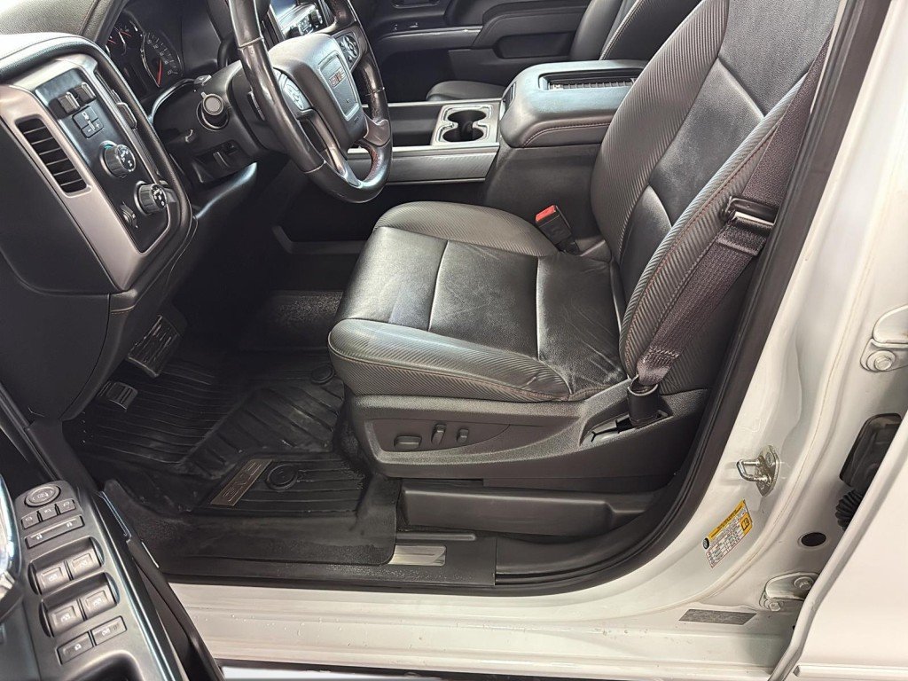 GMC SIERRA  2017 à Saint-Hyacinthe, Québec - 9 - w1024h768px