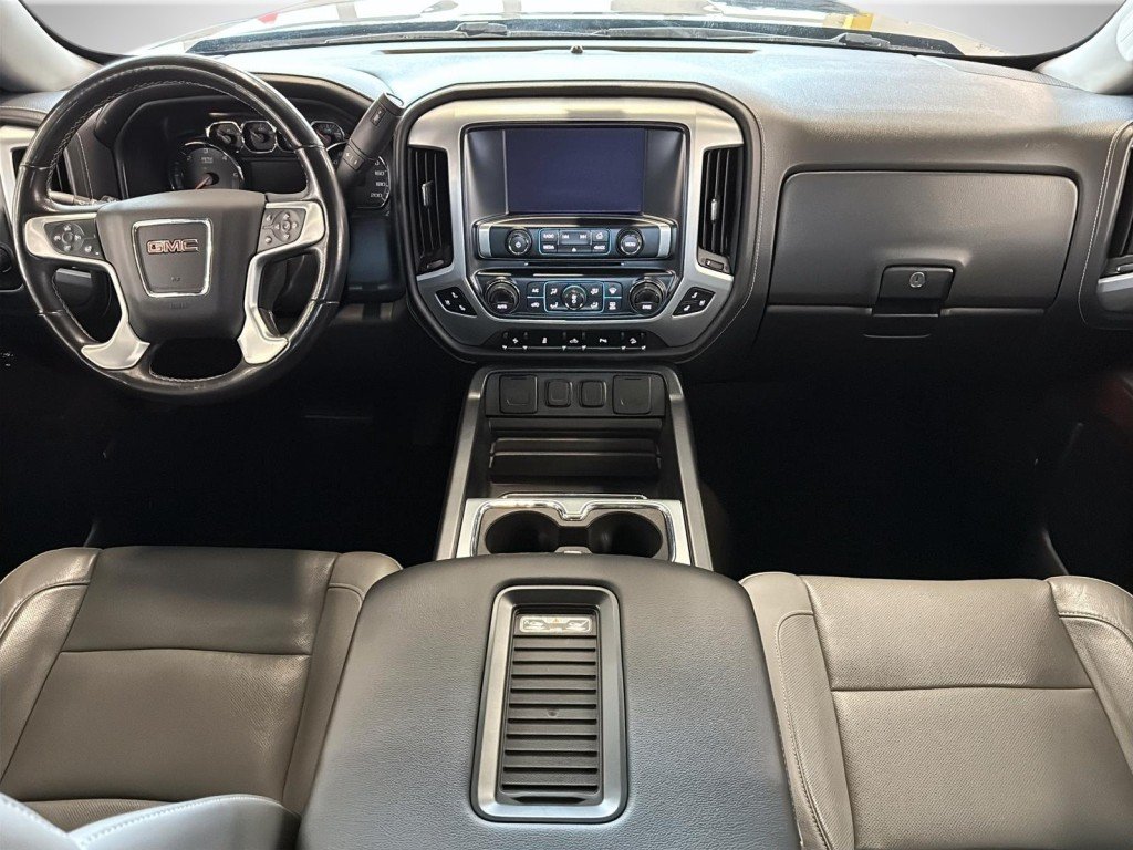 2018 GMC Sierra in Saint-Hyacinthe, Quebec - 10 - w1024h768px