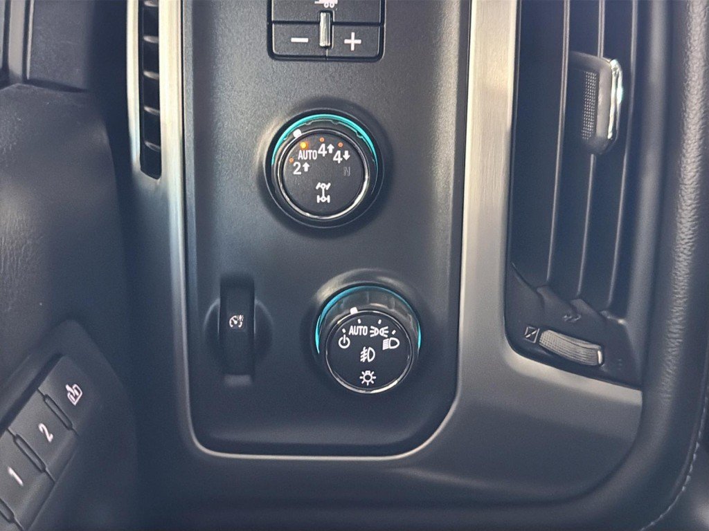 2018 GMC Sierra in Saint-Hyacinthe, Quebec - 17 - w1024h768px