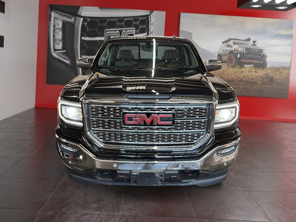 2018 GMC Sierra in Saint-Hyacinthe, Quebec - 2 - w1024h768px
