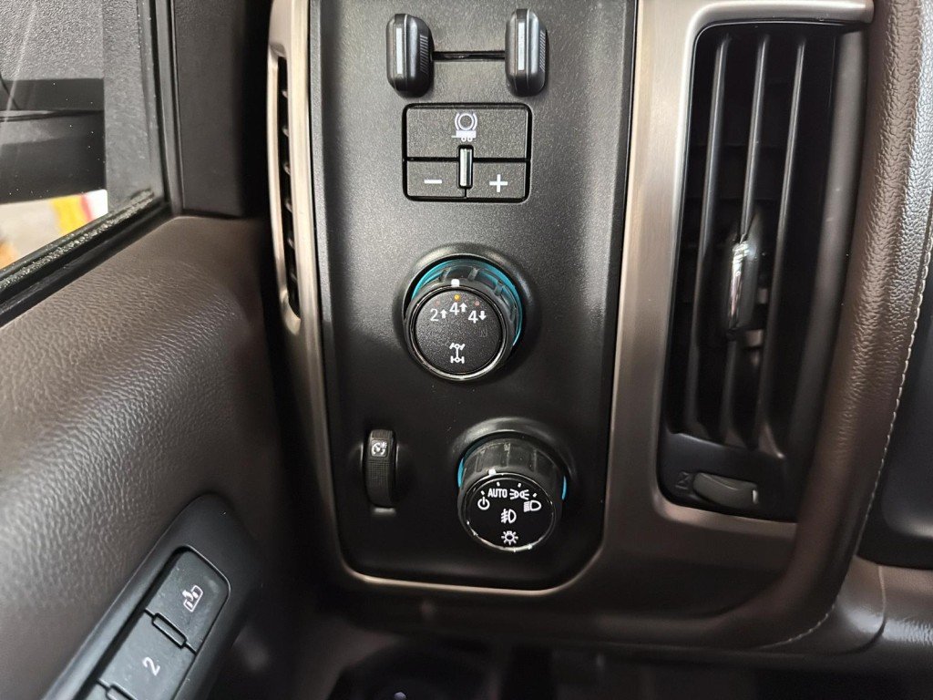 GMC SIERRA  2018 à Saint-Hyacinthe, Québec - 16 - w1024h768px