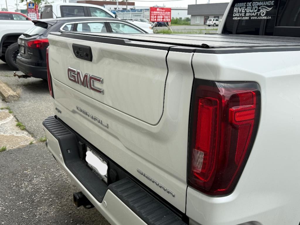 2022 GMC Sierra in Saint-Hyacinthe, Quebec - 5 - w1024h768px