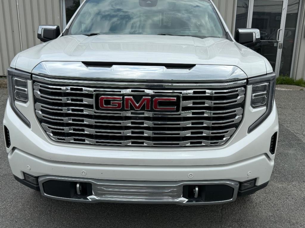 2022 GMC Sierra in Saint-Hyacinthe, Quebec - 2 - w1024h768px