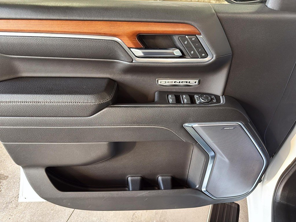 2022 GMC Sierra in Saint-Hyacinthe, Quebec - 11 - w1024h768px