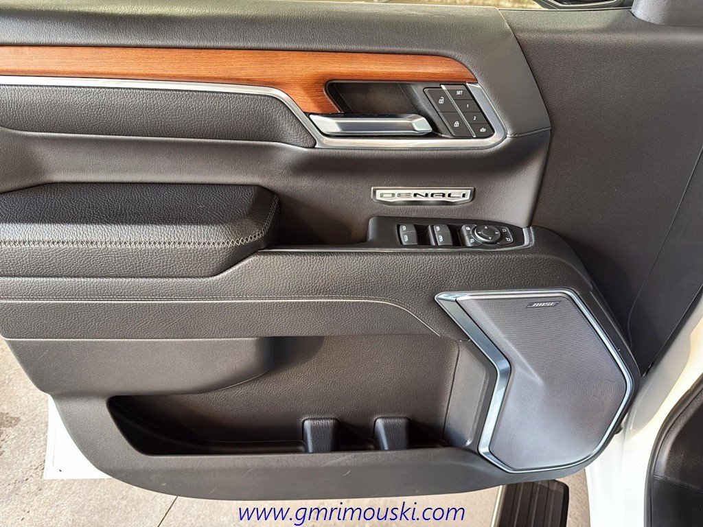 GMC SIERRA  2022 à Saint-Hyacinthe, Québec - 11 - w1024h768px