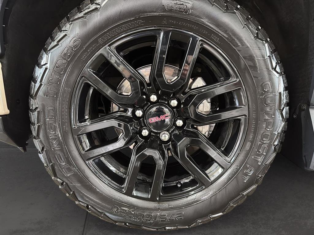 2023 GMC Sierra 1500 in Saint-Hyacinthe, Quebec - 6 - w1024h768px