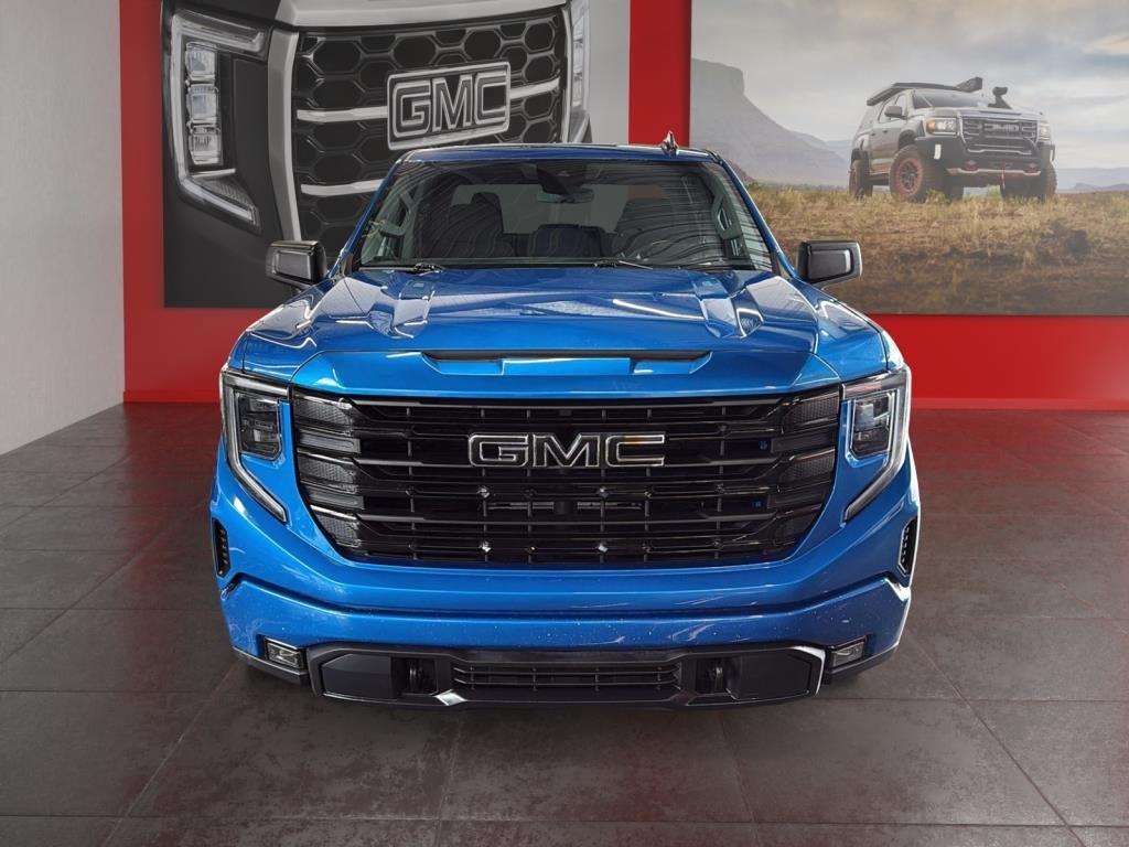 2023 GMC Sierra in Saint-Hyacinthe, Quebec - 2 - w1024h768px