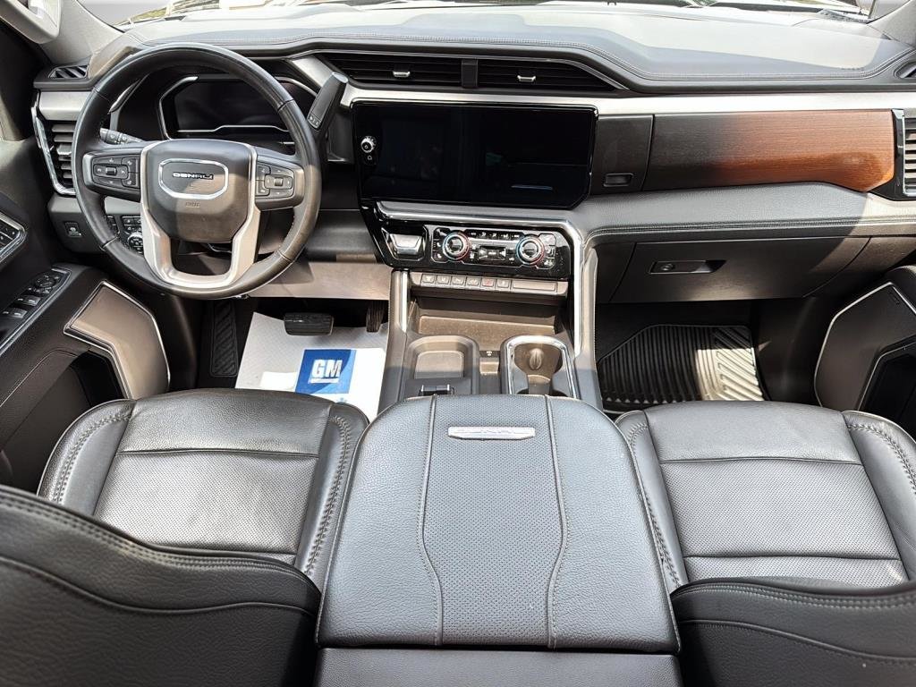 2024 GMC Sierra in Saint-Hyacinthe, Quebec - 10 - w1024h768px