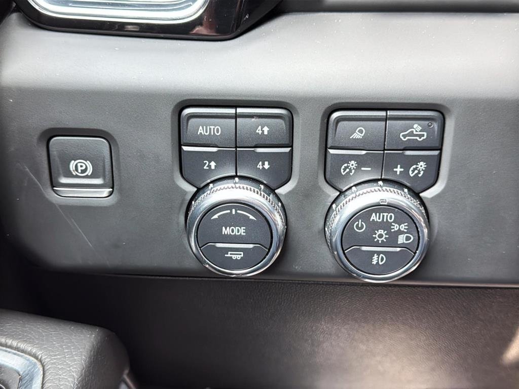 2024 GMC Sierra in Saint-Hyacinthe, Quebec - 18 - w1024h768px