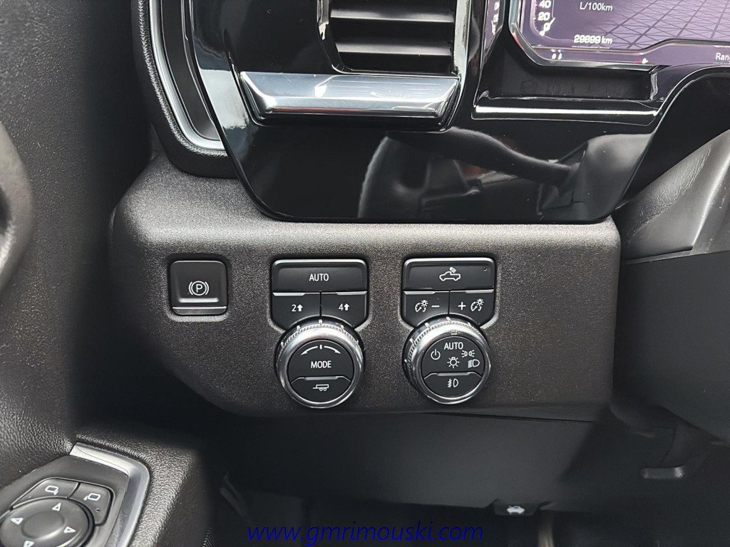 GMC SIERRA  2024 à Saint-Hyacinthe, Québec - 14 - w1024h768px