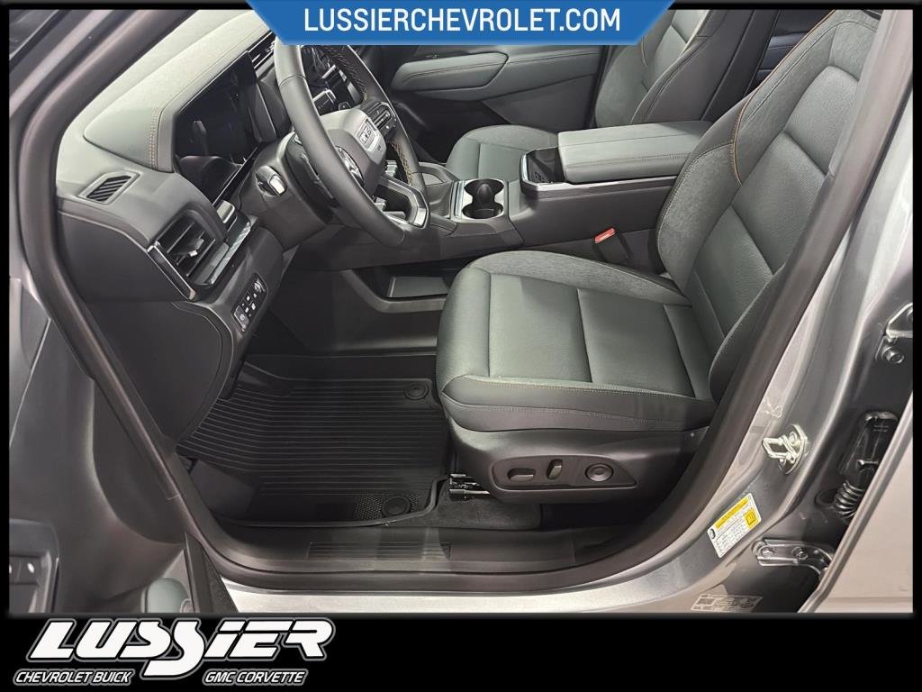 2026 GMC TERRAIN AT4 in Saint-Hyacinthe, Quebec - 9 - w1024h768px