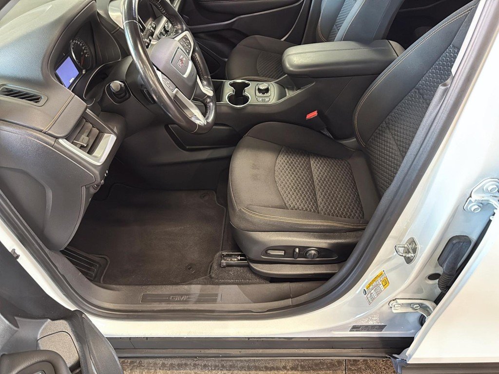 2021 GMC Terrain in Saint-Hyacinthe, Quebec - 9 - w1024h768px
