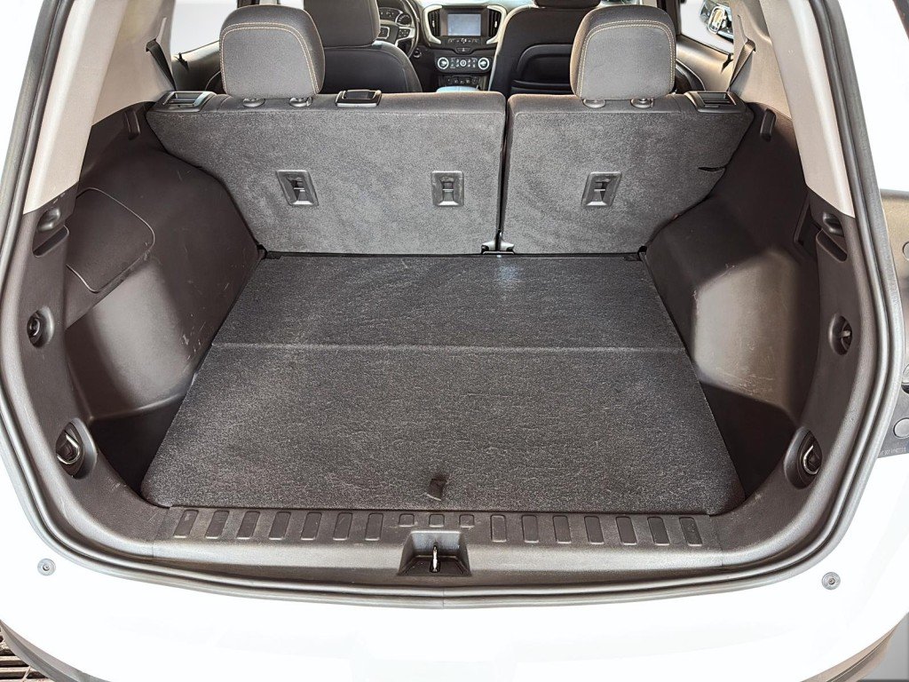 2021 GMC Terrain in Saint-Hyacinthe, Quebec - 6 - w1024h768px
