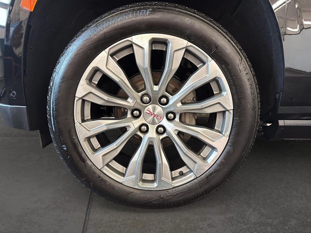 GMC YUKON  2023 à Saint-Hyacinthe, Québec - 7 - w1024h768px