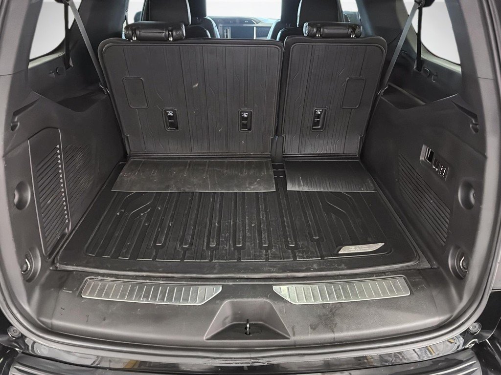 GMC YUKON  2023 à Saint-Hyacinthe, Québec - 6 - w1024h768px