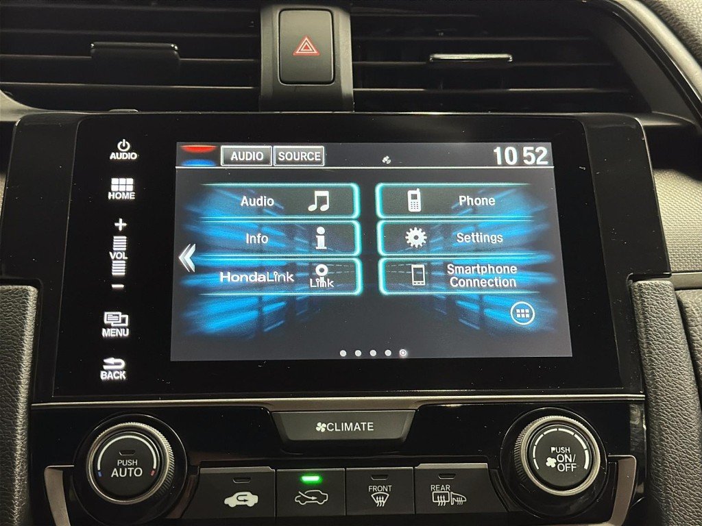 Honda CIVIC  2017 à Saint-Hyacinthe, Québec - 17 - w1024h768px