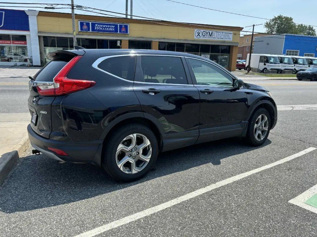 2017 Honda CR-V in Saint-Hyacinthe, Quebec - 6 - w1024h768px