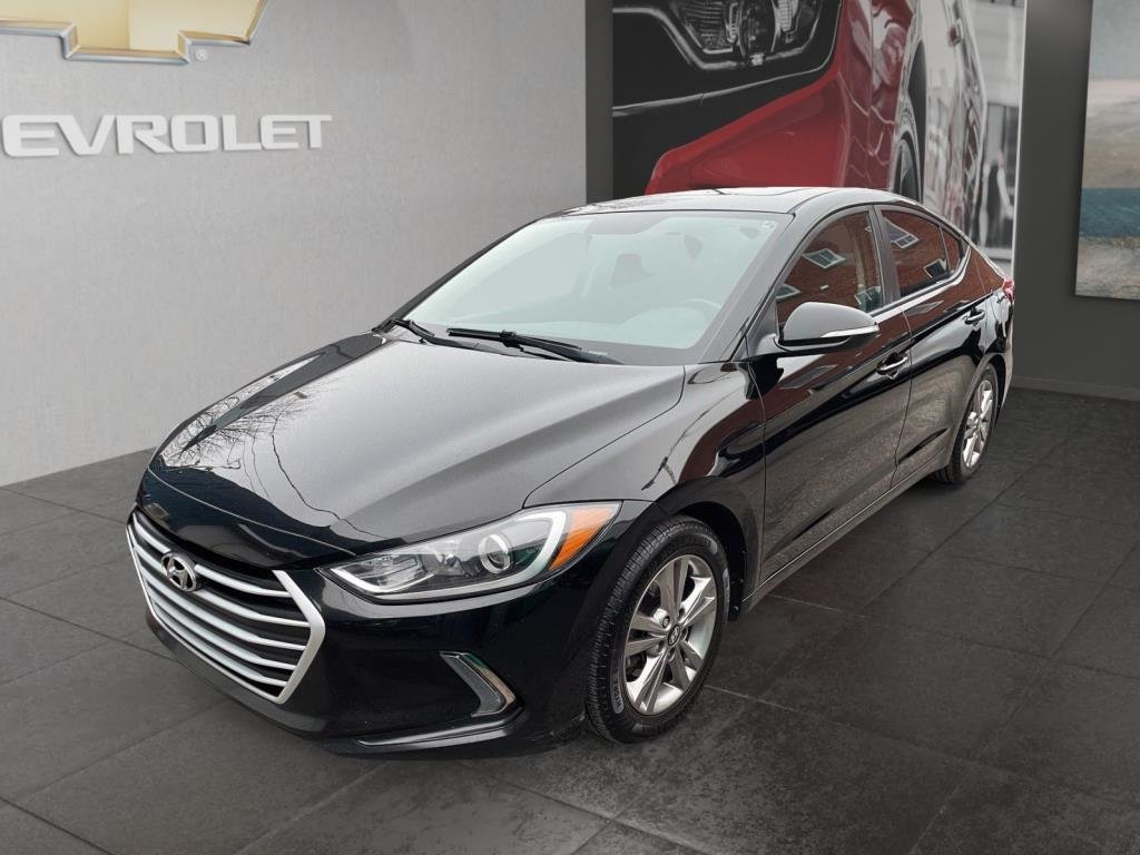 2018 Hyundai Elantra in Saint-Hyacinthe, Quebec - 1 - w1024h768px