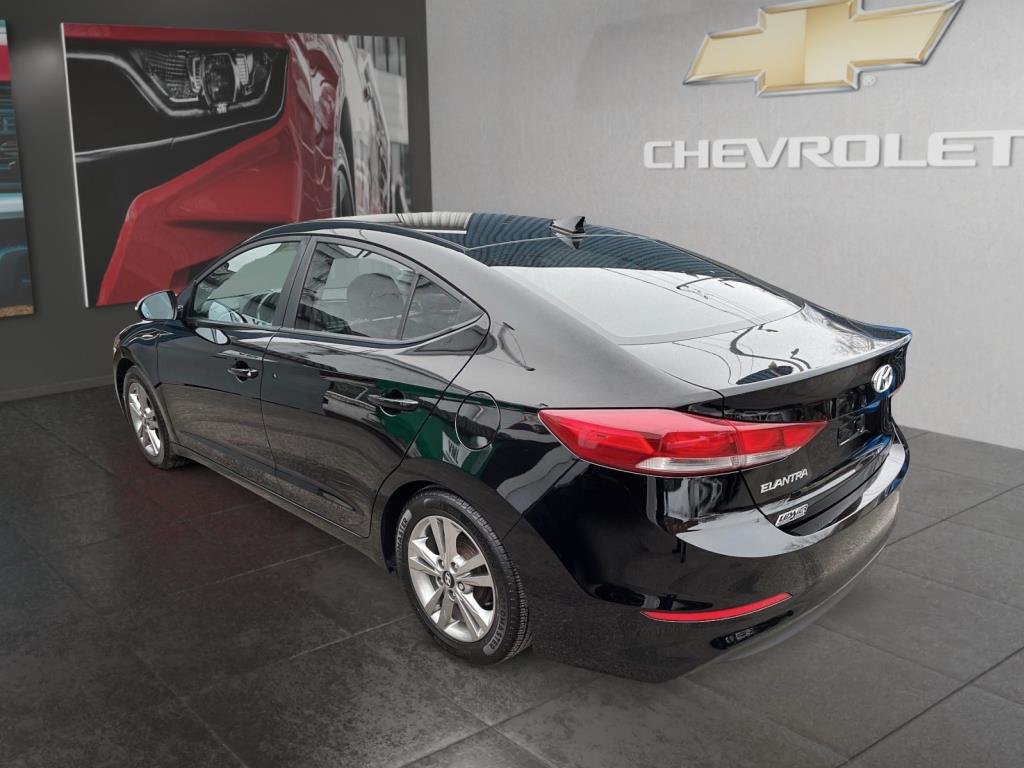 2018 Hyundai Elantra in Saint-Hyacinthe, Quebec - 6 - w1024h768px