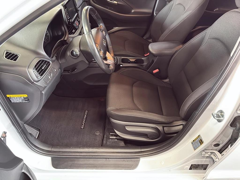 2019 Hyundai Elantra in Saint-Hyacinthe, Quebec - 9 - w1024h768px