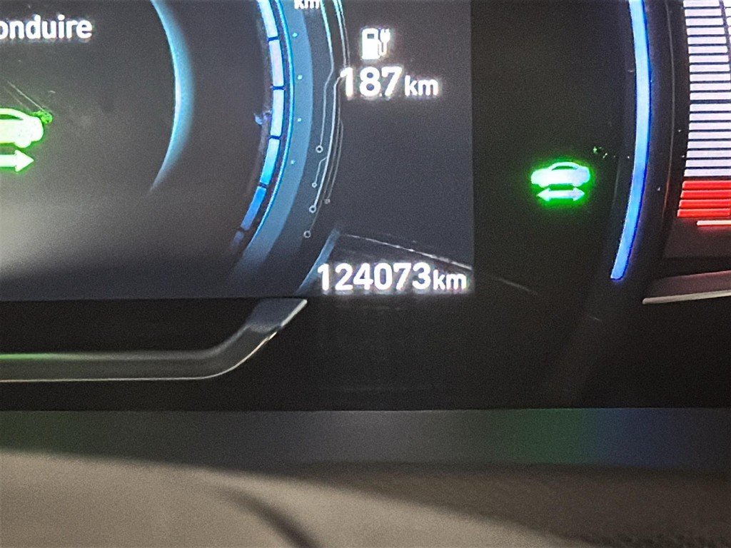 2020 Hyundai Ioniq in Saint-Hyacinthe, Quebec - 10 - w1024h768px