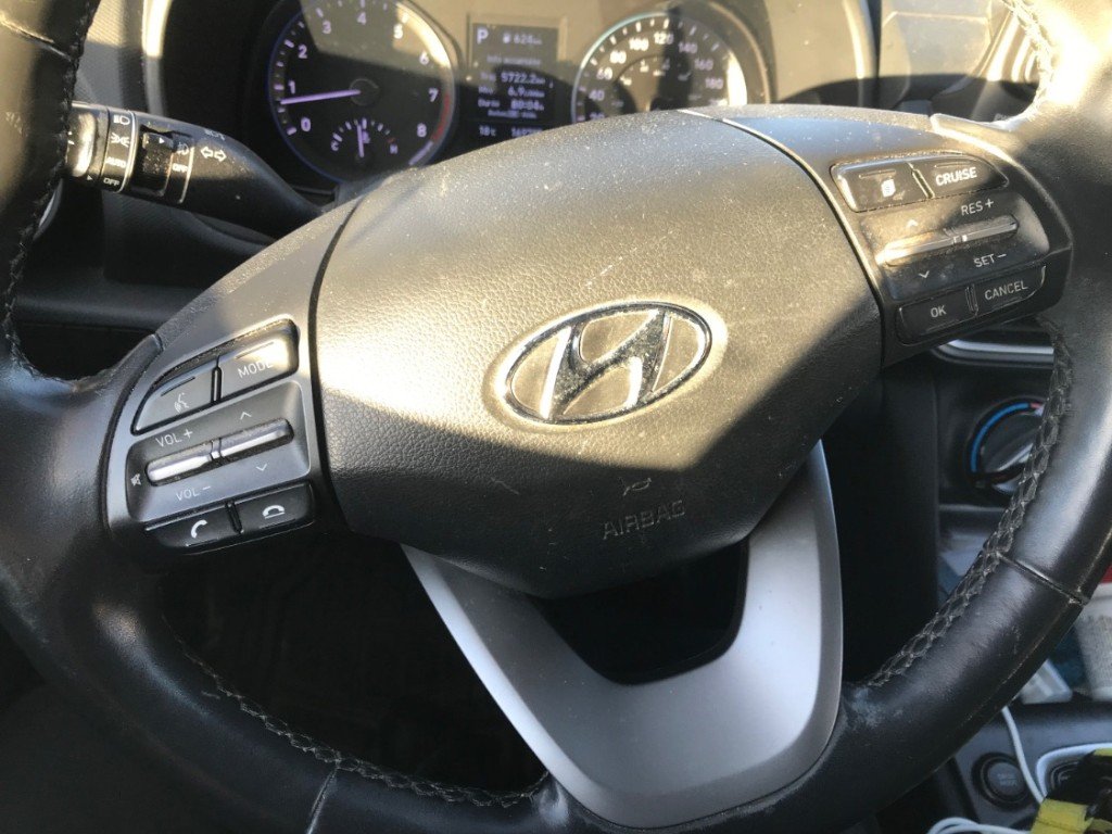 Hyundai KONA  2020 à Saint-Hyacinthe, Québec - 8 - w1024h768px
